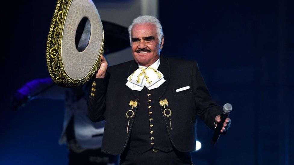 Mexican musician Vicente Fernández died at the age of 81 Mexican musician Vicente Fernández