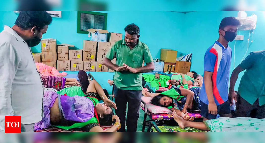 Andhra Apparel Factory में Gas Leak के बाद 50 महिला श्रमिकों को अस्पताल ले जाया गया 2 Andhra Apparel Factory