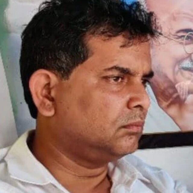 Arvind Kejriwal was Meet With Amit Palekar to beat the BJP challenge in goa.