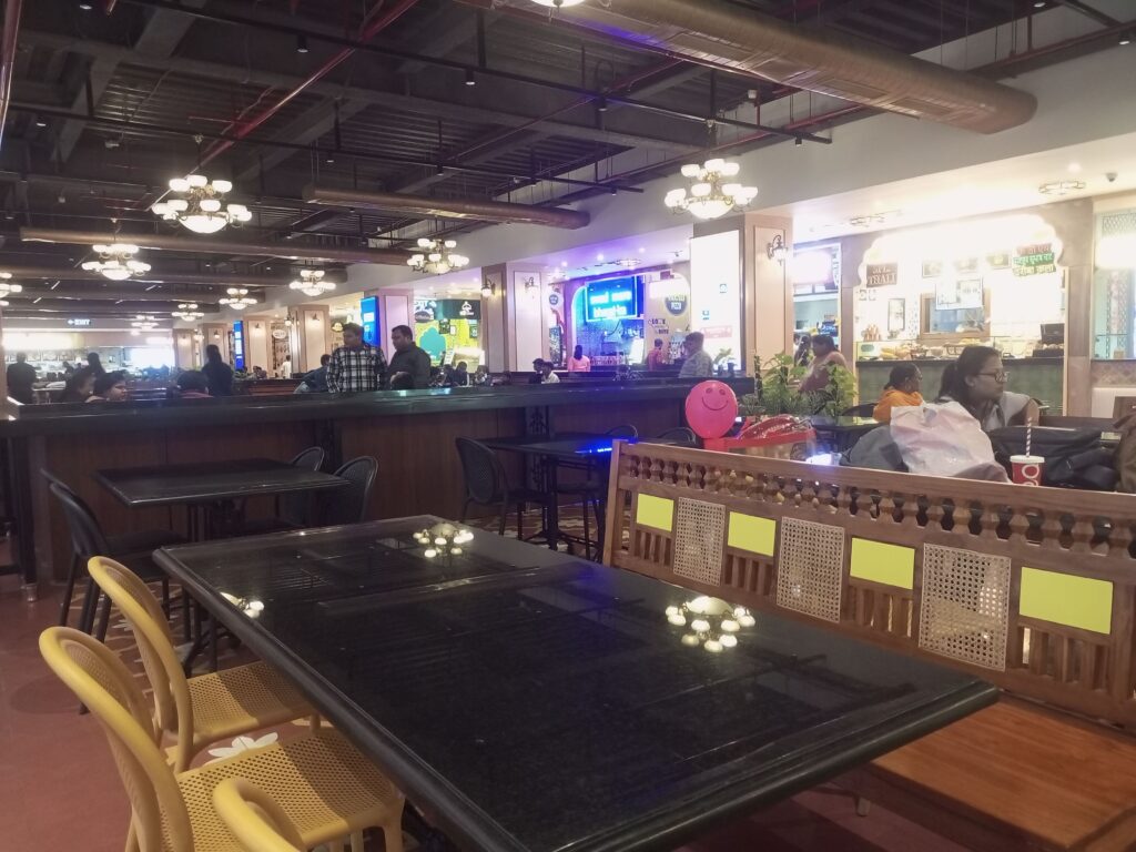 Omaxe Chandni Chowk Food Court – A Culinary Paradise